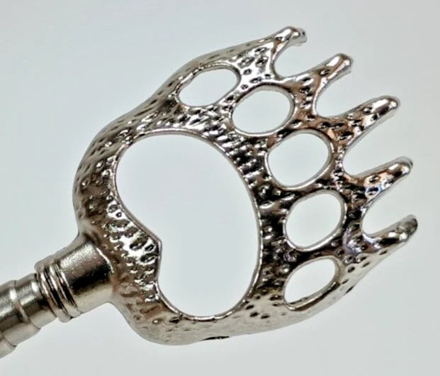 Retractable Bear Claw! Back Scratcher W/ Rubber Hand Grip. Telescopes Up To 22".