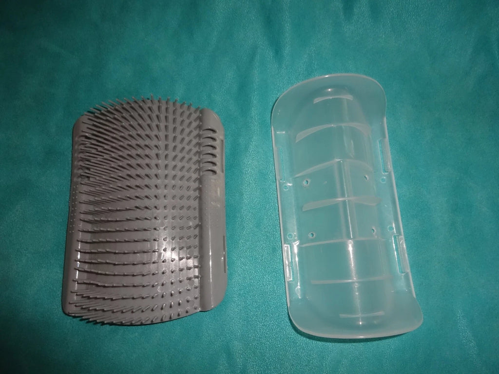 Lot 2 Cat-litter Mat &Self Groom Face Scratcher Wall Corner Massage Brush -gray