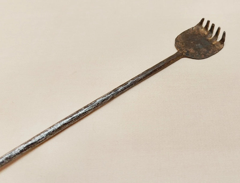 Rare Vintage Iron Back Scratcher Collectible.