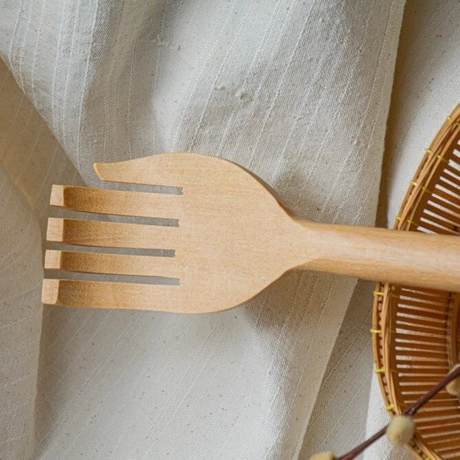 back scratcher wood (Made in Thailand) Free shipping from Thailand.