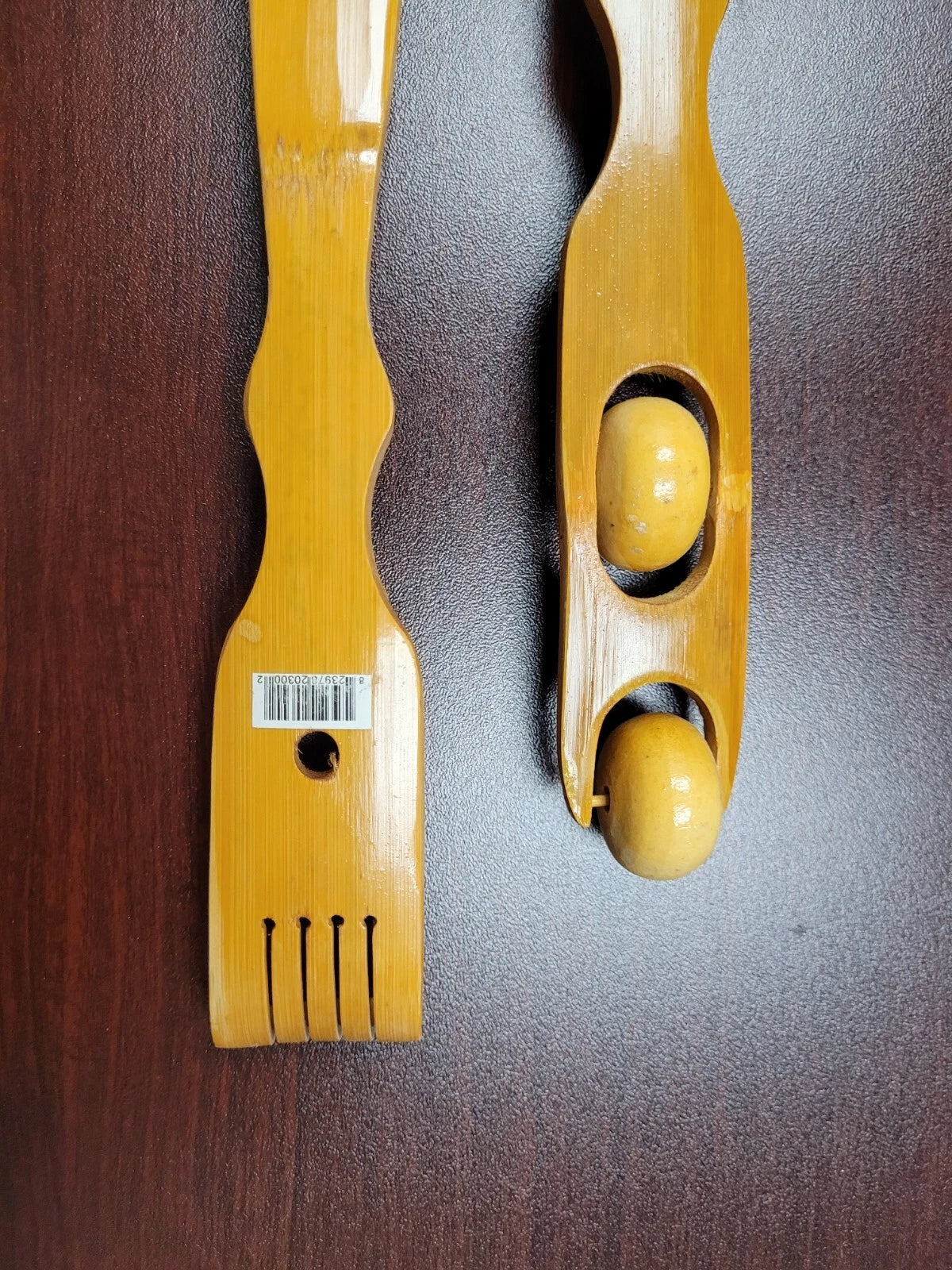 2Pcs Wooden Bamboo Back Scratcher Long Handle Itch Relief Finger-Back Rollers