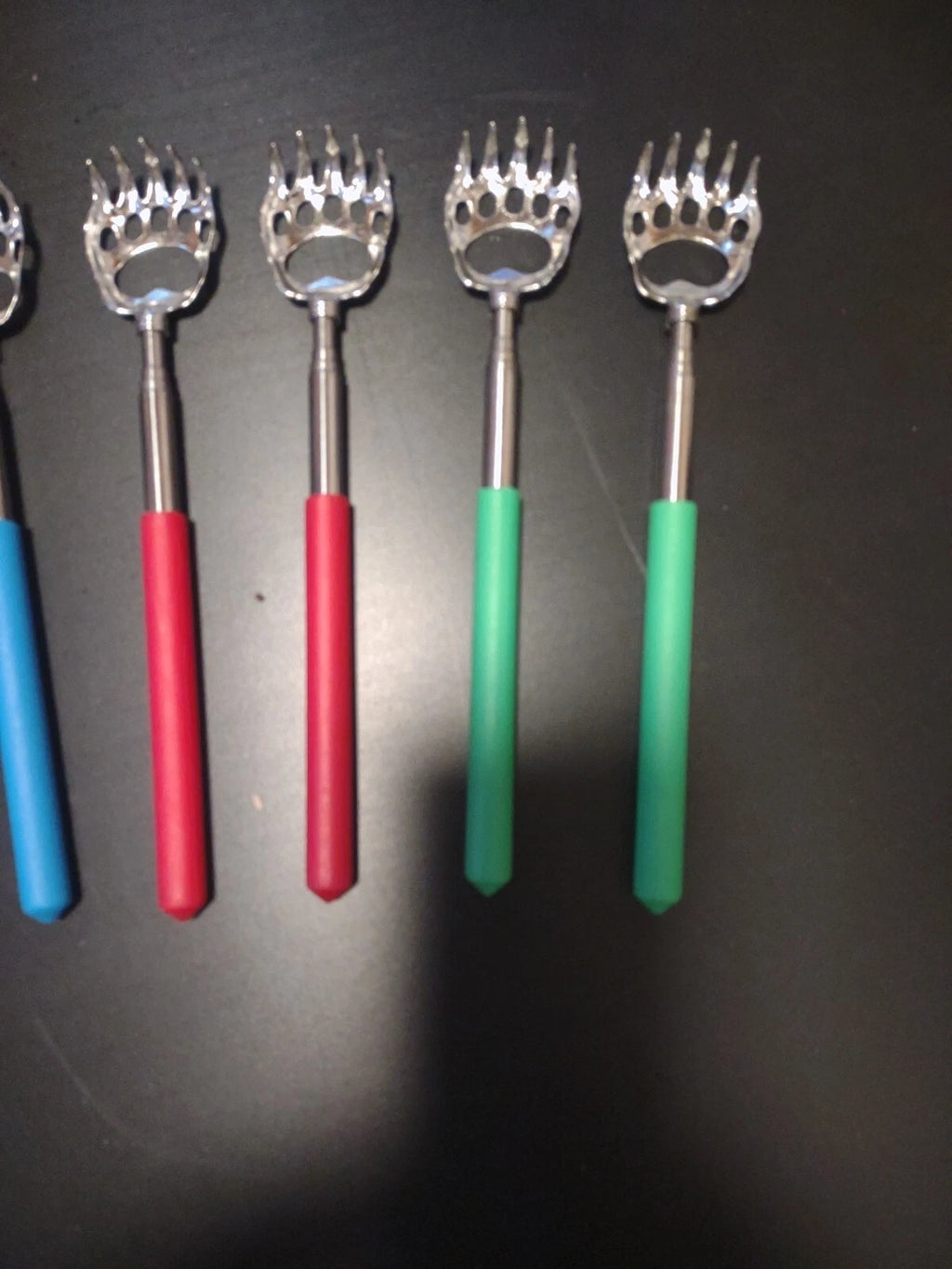 4 Family Pack Telescopic Metal Extendable Back Scratchers Shipping From USA.