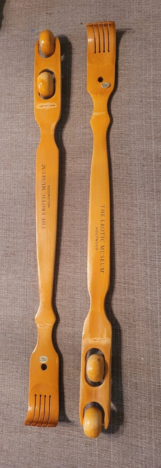 2Pcs Wooden Bamboo Back Scratcher Long Handle Itch Relief Finger-Back Rollers