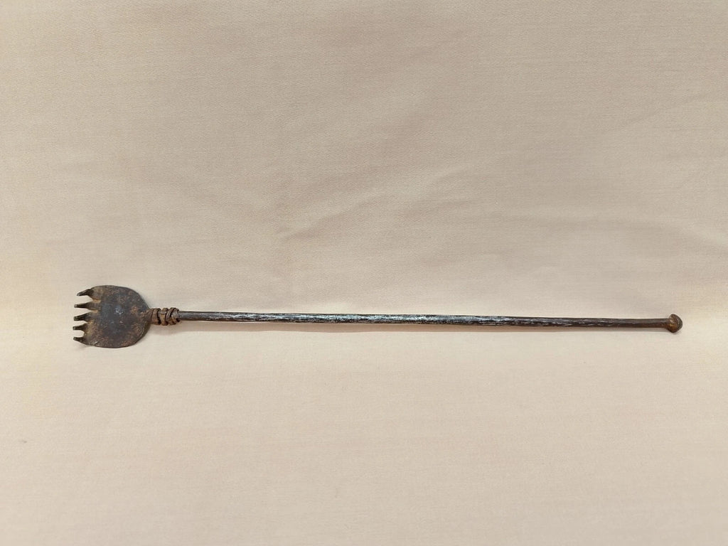 Rare Vintage Iron Back Scratcher Collectible.