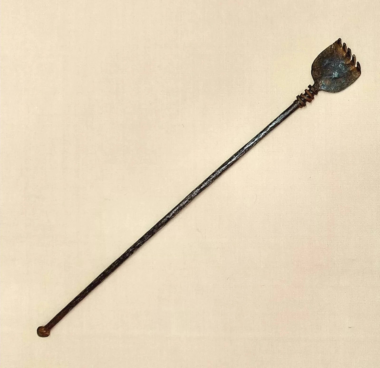Rare Vintage Iron Back Scratcher Collectible.
