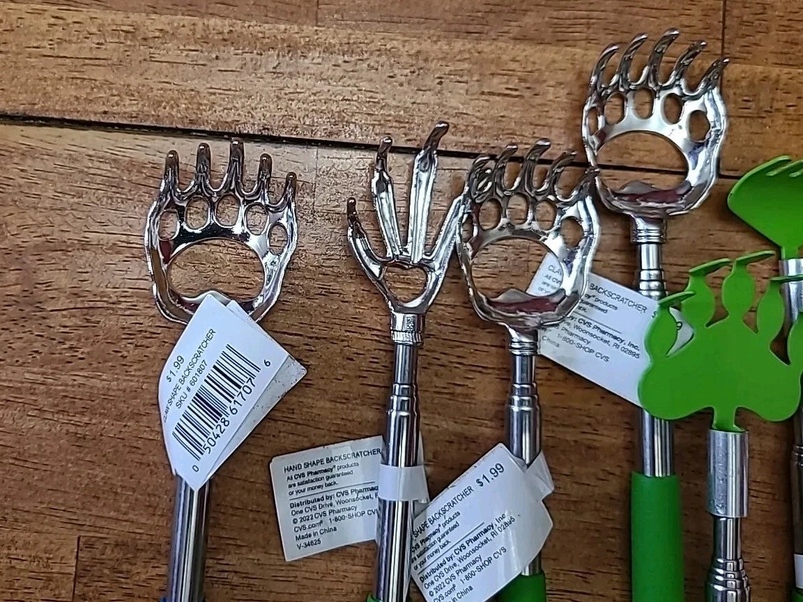 Back Scratcher Lot - 12 pieces - Metal & Wood