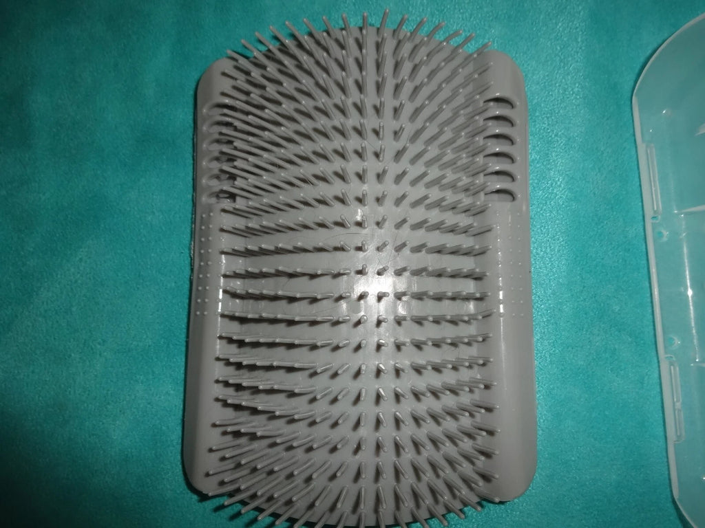 Lot 2 Cat-litter Mat &Self Groom Face Scratcher Wall Corner Massage Brush -gray