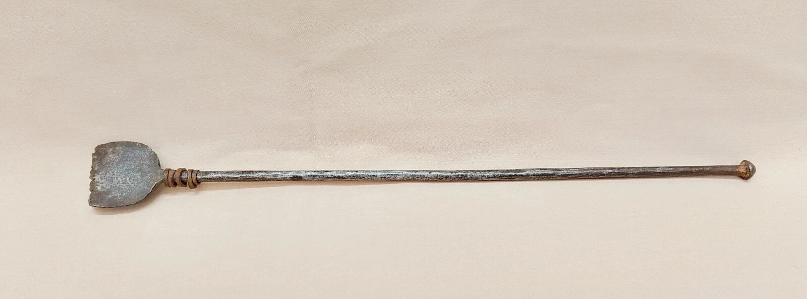 Rare Vintage Iron Back Scratcher Collectible.