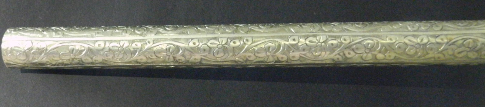 INCREDIBLE RARE JADE STONE BACK SCRATCHER with BRASS STAND 2 SEMI PRESIOUS STONE