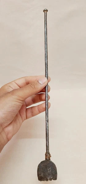 Rare Vintage Iron Back Scratcher Collectible.
