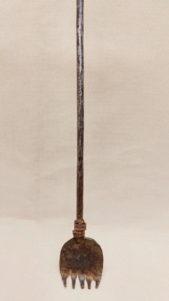 Rare Vintage Iron Back Scratcher Collectible.