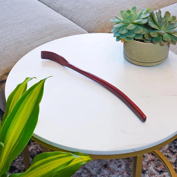 ITCHY-BAN Oversized Wooden Back Scratcher: 18'' Extended Curved Handle for Bette