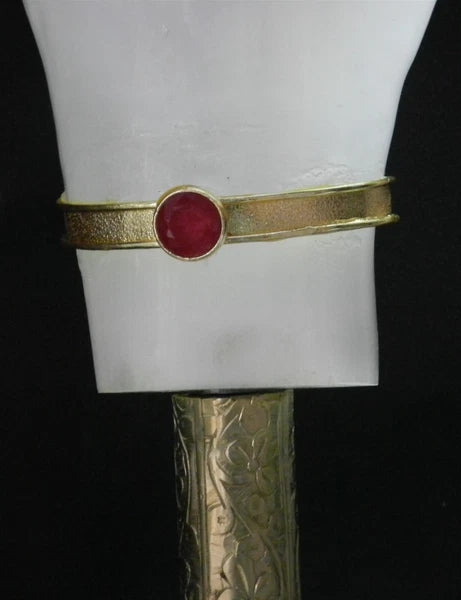 INCREDIBLE RARE JADE STONE BACK SCRATCHER with BRASS STAND 2 SEMI PRESIOUS STONE